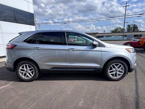 Used 2023 Ford Edge SEL w/ Convenience Package AWD/4WD image 6