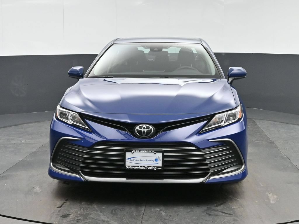 Used 2024 Toyota Camry LE FWD image 2