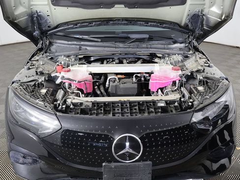 Used 2023 Mercedes-Benz EQE 500 4MATIC Sedan w/ Exclusive Trim Package image 20