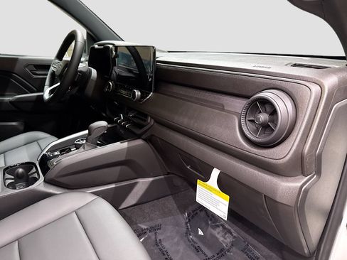 New 2026 Chevrolet Colorado Trail Boss AWD/4WD image 32