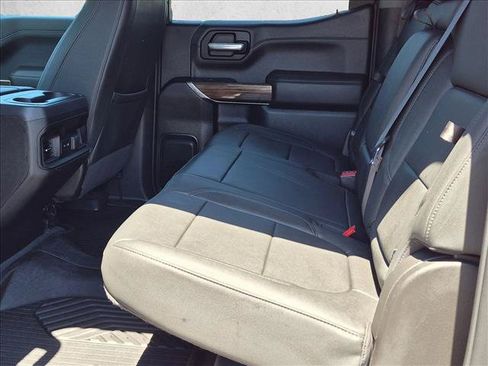 Used 2021 Chevrolet Silverado 1500 LT Trail Boss w/ Convenience Package II AWD/4WD image 15