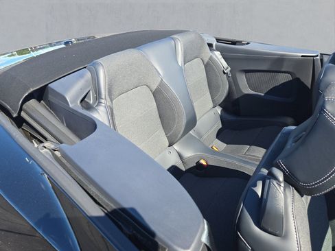 Used 2025 Ford Mustang Convertible RWD image 24