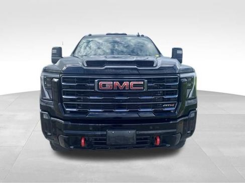 Used 2025 GMC Sierra 3500 AT4 w/ AT4 Premium Plus Package AWD/4WD image 10