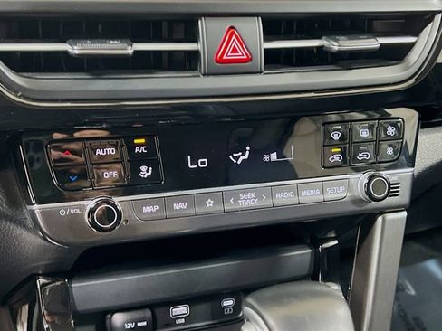 Certified 2025 Kia Seltos S image 16