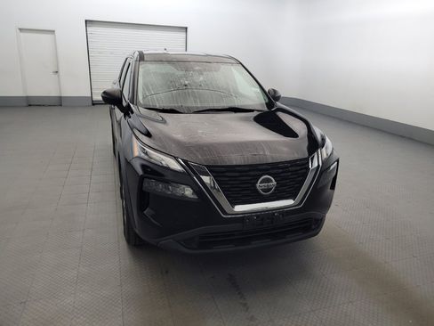 Used 2021 Nissan Rogue S AWD/4WD image 14