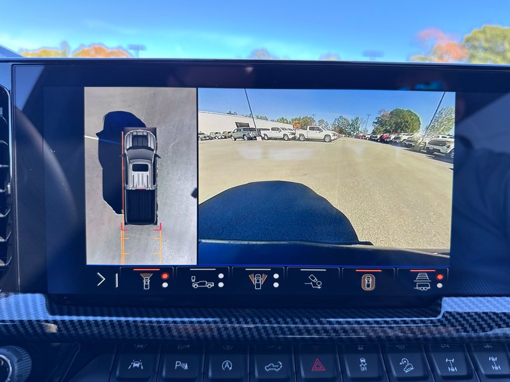 Used 2026 Chevrolet Silverado 1500 ZR2 AWD/4WD image 32
