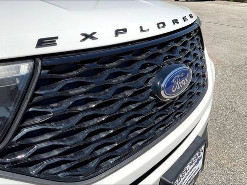 Used 2020 Ford Explorer ST w/ ST Street Pack AWD/4WD image 25