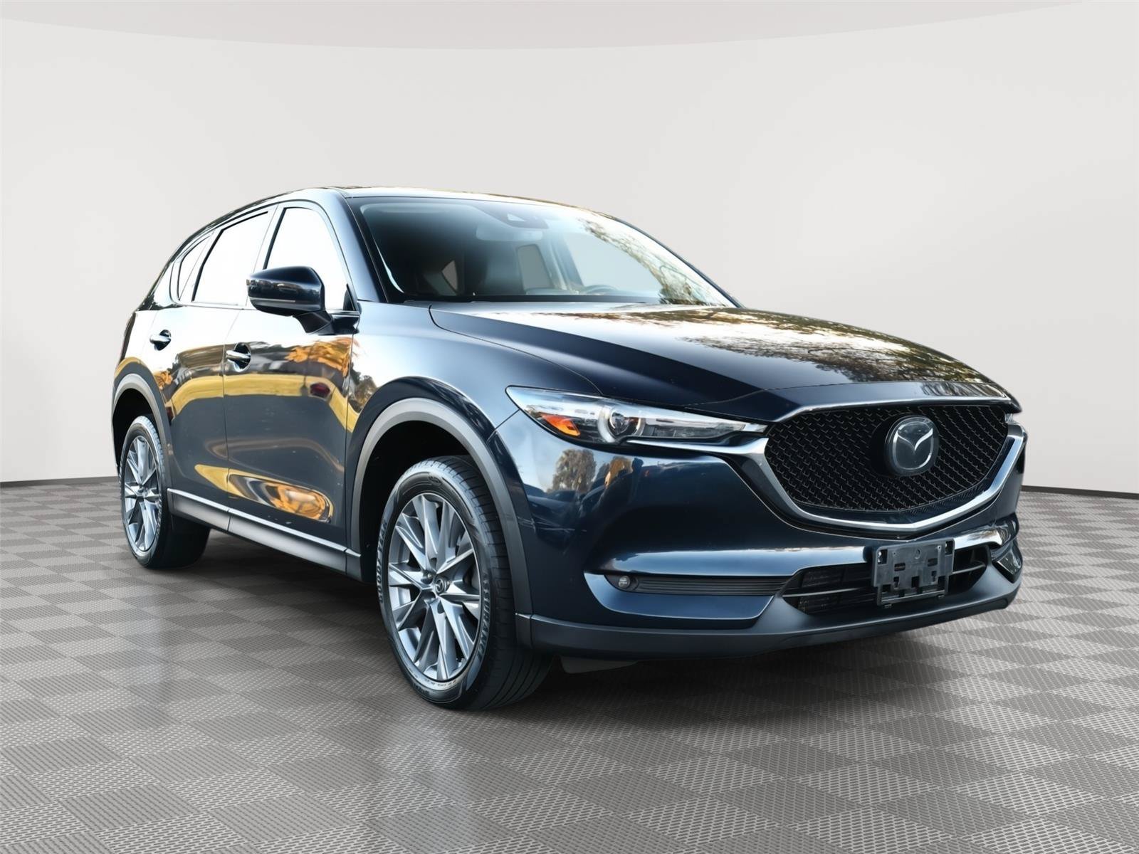 Used 2019 MAZDA CX-5 Grand Touring Reserve AWD/4WD image 1