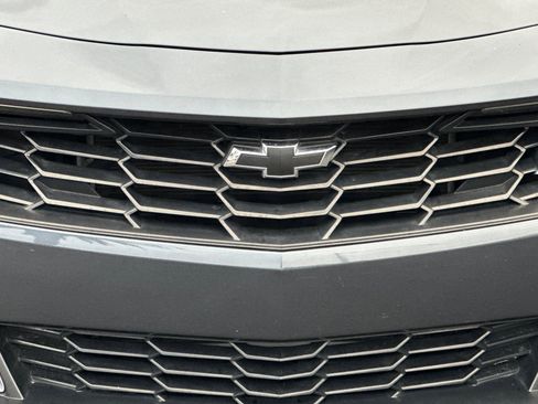 Used 2019 Chevrolet Camaro LT w/ RS Package image 41