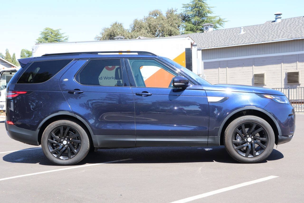Used 2018 Land Rover Discovery HSE AWD/4WD image 10