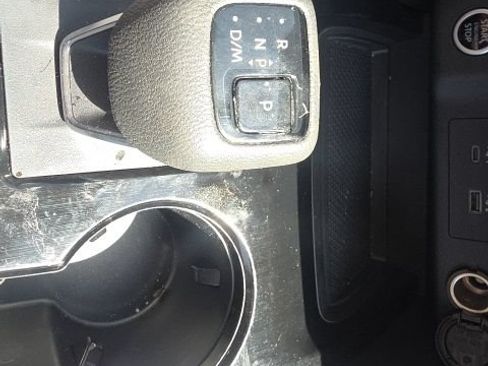 Used 2023 Nissan Rogue SV AWD/4WD image 22