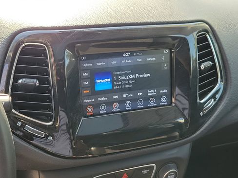 Used 2021 Jeep Compass Latitude w/ Sun and Sound Group image 31