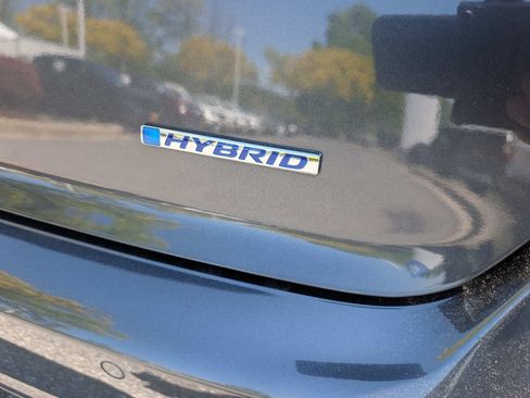 Used 2025 Honda Accord EX-L image 8