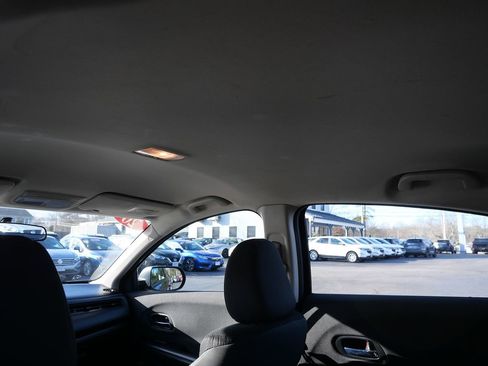 Used 2020 Honda HR-V LX image 21