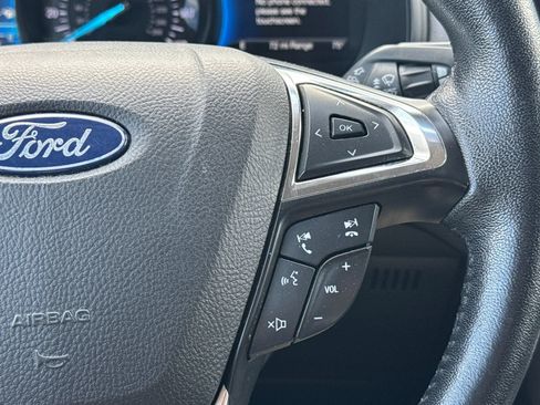Used 2022 Ford Edge Titanium AWD/4WD image 39