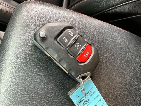 Used 2023 Jeep Wrangler Rubicon 392 image 11