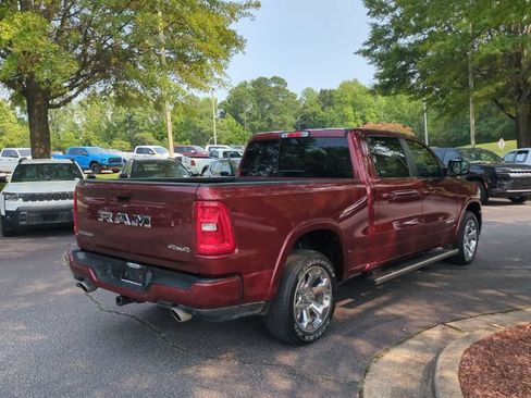 Used 2025 RAM 1500 Big Horn AWD/4WD image 5