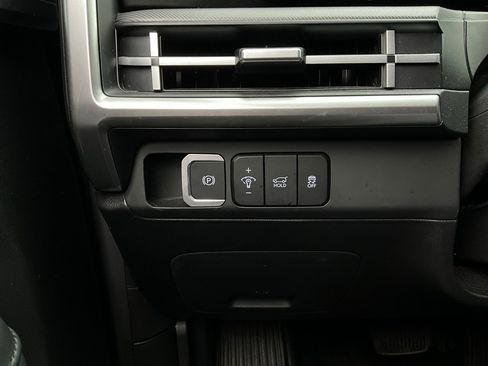 Used 2025 Hyundai Santa Fe SEL image 23