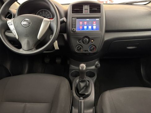 Used 2019 Nissan Versa S FWD image 15
