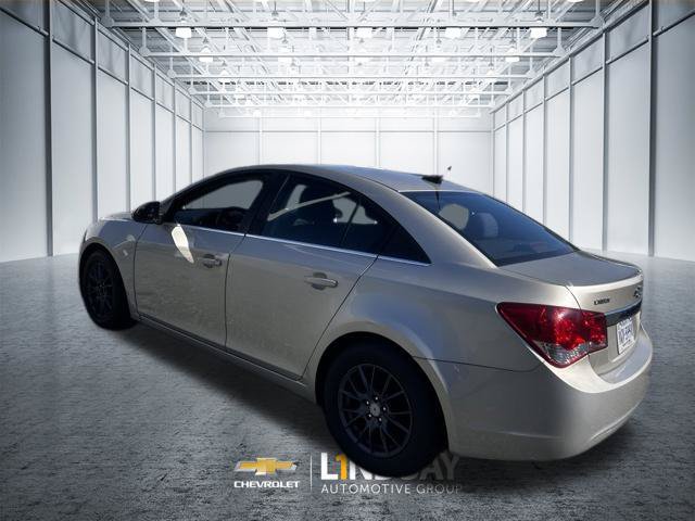 Used 2014 Chevrolet Cruze LT FWD image 2