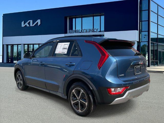 New 2026 Kia Niro EX FWD image 4