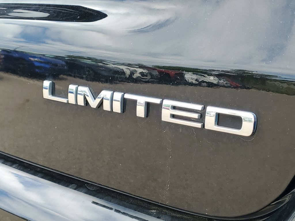 Used 2018 Jeep Compass Limited w/ Navigation Group AWD/4WD image 6