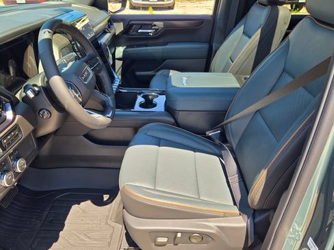 New 2026 GMC Yukon AT4 w/ AT4 Premium Package AWD/4WD image 37