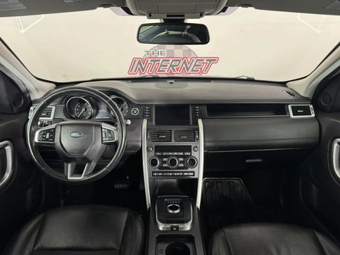 Used 2018 Land Rover Discovery Sport SE AWD/4WD image 11