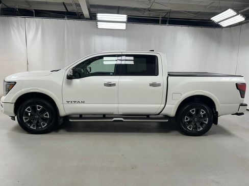 Used 2023 Nissan Titan Platinum Reserve w/ Moonroof Package AWD/4WD image 8