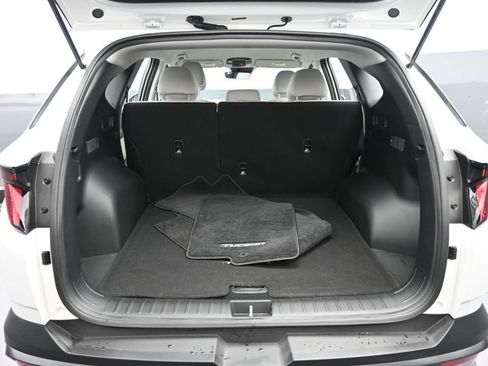 Certified 2025 Hyundai Tucson SE AWD/4WD image 21
