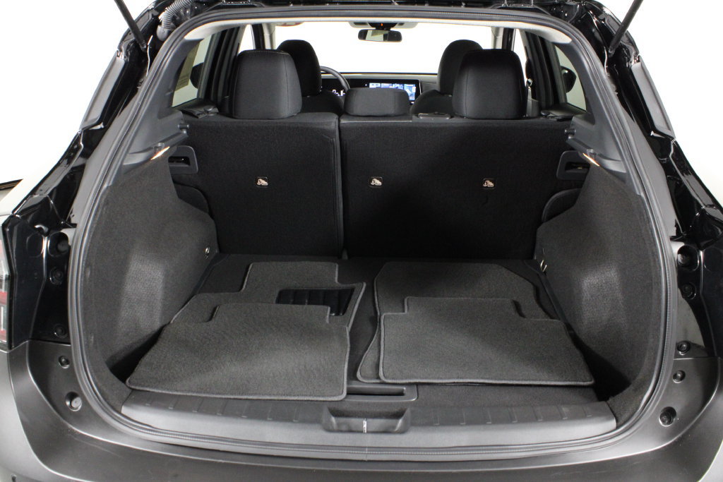 Certified 2026 Nissan Kicks SV FWD image 18