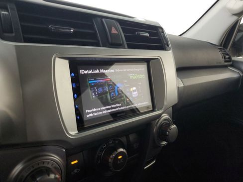 Used 2018 Toyota 4Runner SR5 RWD image 26