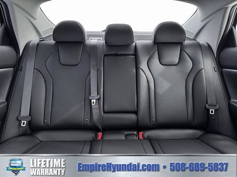 New 2026 Hyundai Elantra Limited FWD image 16