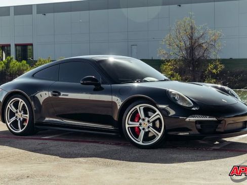Used 2014 Porsche 911 Carrera 4S AWD/4WD image 31