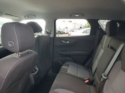 Certified 2025 Chevrolet Blazer LT w/ Midnight/Sport Edition AWD/4WD image 9