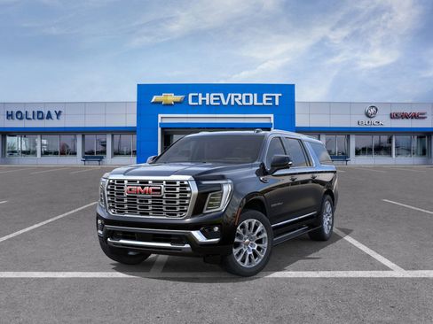 New 2026 GMC Yukon XL Denali w/ Sun & Power Step Package image 11