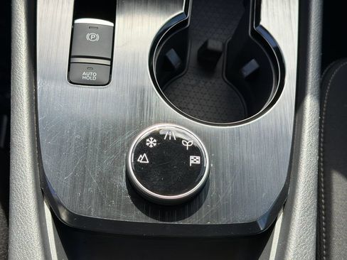 Certified 2024 Nissan Rogue SV AWD/4WD image 29