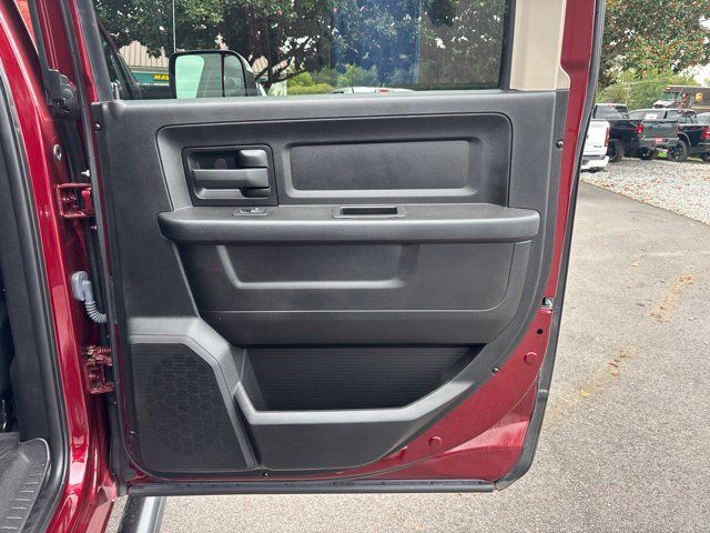 Used 2018 RAM 2500 Tradesman w/ Chrome Appearance Group AWD/4WD image 11