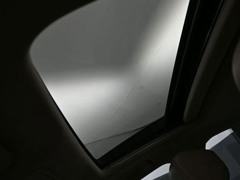 Certified 2023 Honda Accord EX-L image 18