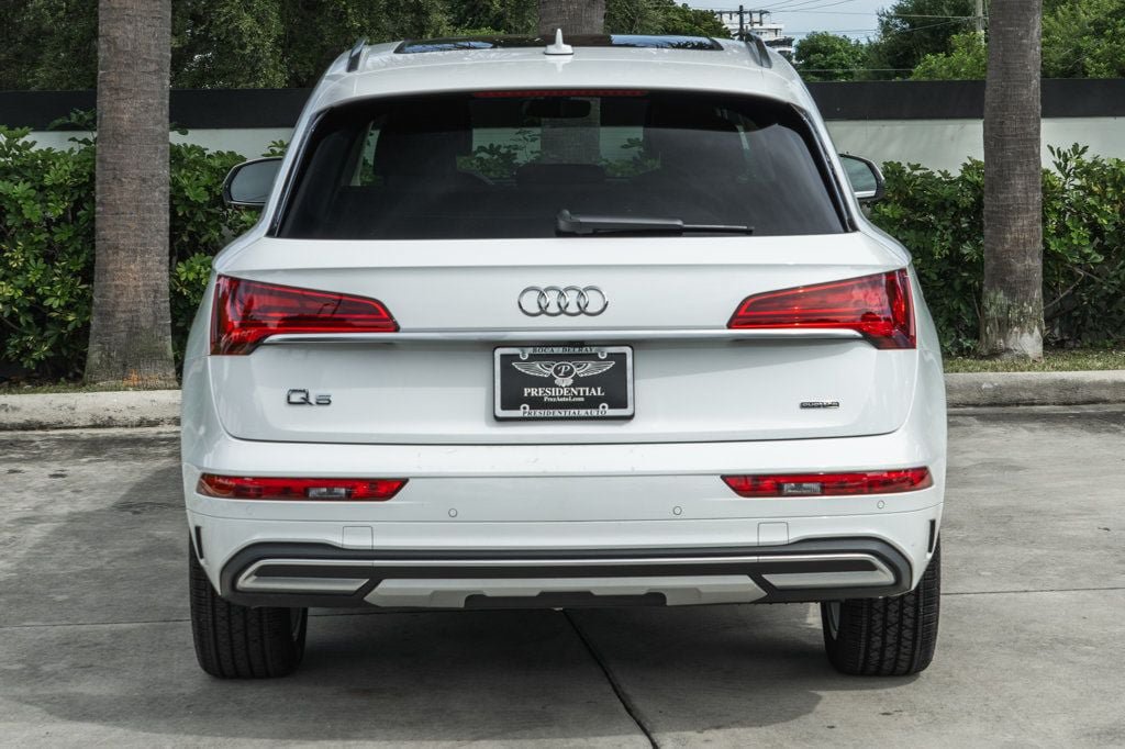 Used 2021 Audi Q5 2.0T Premium Plus w/ Premium Plus Package AWD/4WD image 6