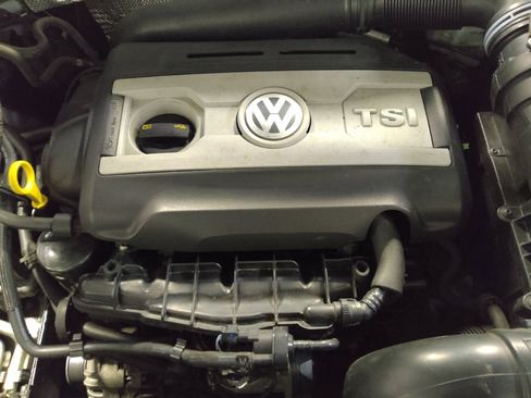 Used 2017 Volkswagen Tiguan Wolfsburg Edition FWD image 30