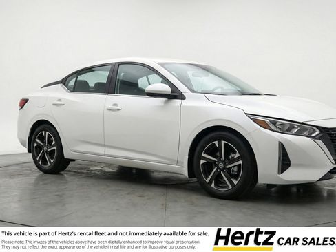 Used 2025 Nissan Sentra SV image 1