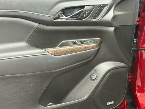 Used 2023 GMC Acadia Denali w/ Denali Ultimate Package image 22