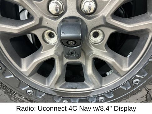 Used 2021 Jeep Wrangler Unlimited Rubicon AWD/4WD image 19