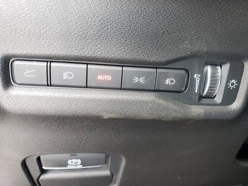 Used 2024 Jeep Wagoneer Launch Edition AWD/4WD image 19