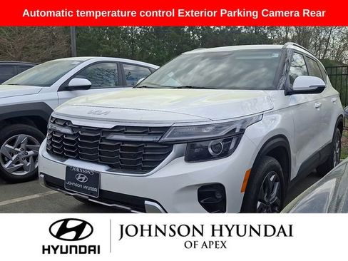 Used 2024 Kia Seltos S image 3