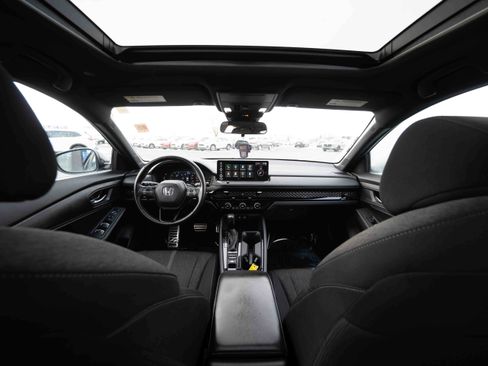 Certified 2023 Honda Accord Sport image 19