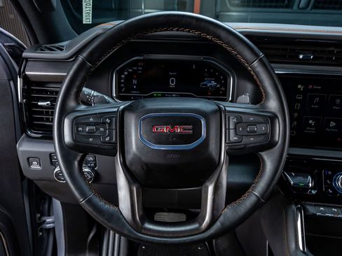 Used 2024 GMC Sierra 1500 AT4 AWD/4WD image 19