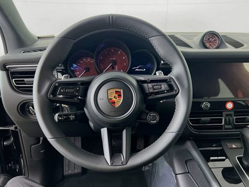 New 2026 Porsche Macan S image 12