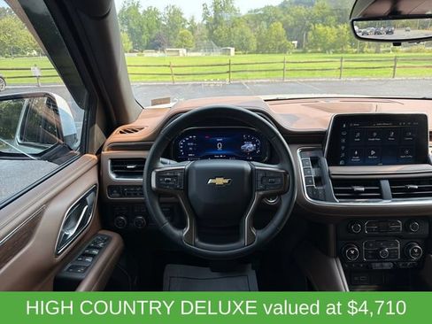 Used 2024 Chevrolet Tahoe High Country AWD/4WD image 2